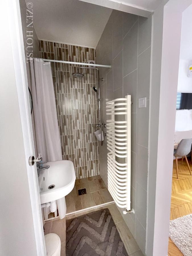 Zen House Bed & Breakfast Hajdúszoboszló Екстериор снимка